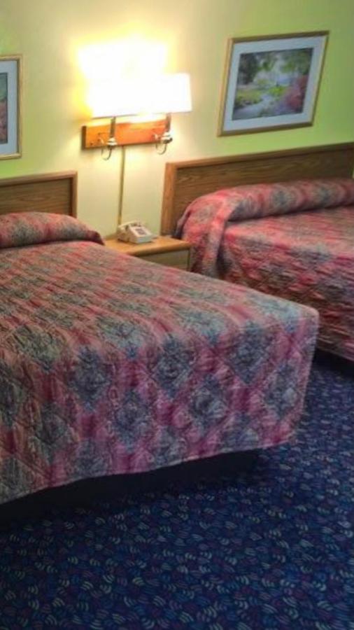 Deluxe Inn Brinkley Kültér fotó